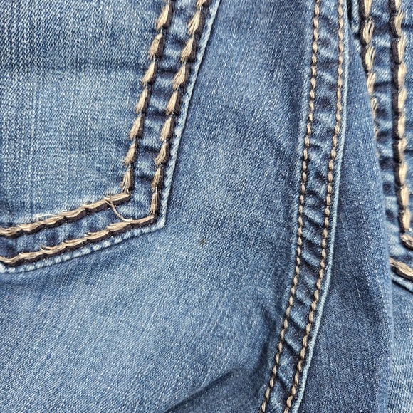 Miss Me Jeans Womens 33 Medium Wash Mid Rise Straight Embroidered Pockets Denim - Picture 3 of 9